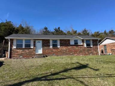 Main picture of 544 Phipps Dr