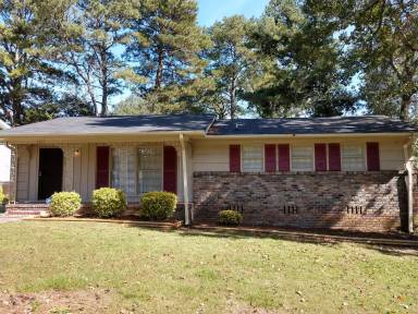Main picture of 1213 Oakwood St