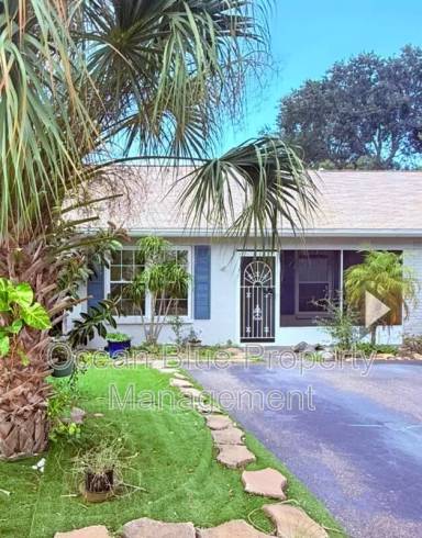 Main picture of 309 Plymouth St