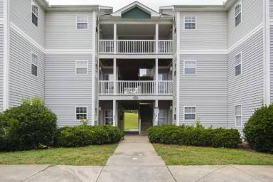 Main picture of University Woods Apartments by NCSU