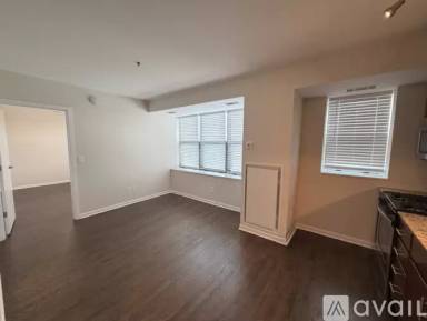 Main picture of 1337 W Fargo Ave