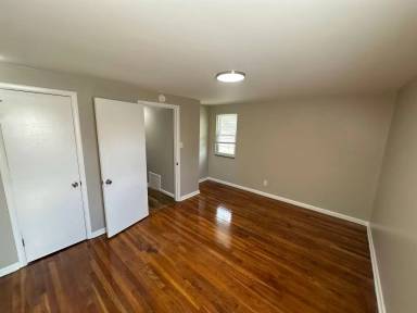 Main picture of 3959 N Whittier Pl