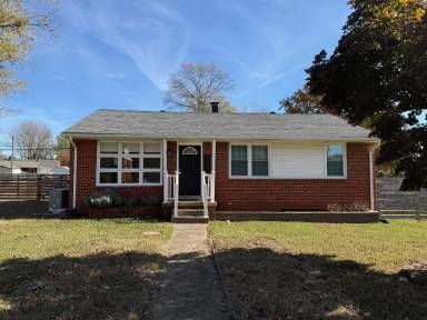 Main picture of 9507 Stockbridge Dr