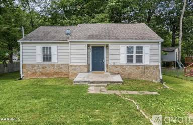 Main picture of 2917 Woodmont Rd