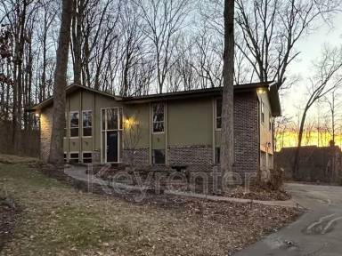 Main picture of 303 Highstone Ln