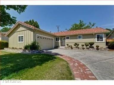 Main picture of 10823 E Estates Dr