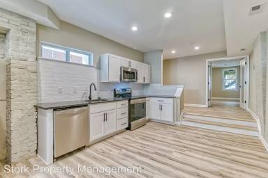 Main picture of 2437 Madison Ave