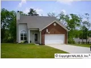 Main picture of 111 Royalty Ct