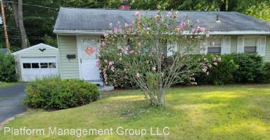 Main picture of 9 Hanifin Ave