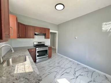 Main picture of 47 Eckert Ave