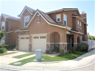 Main picture of 500 Dylan Dr