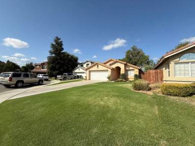 Main picture of 8515 Scotch Pine Ct