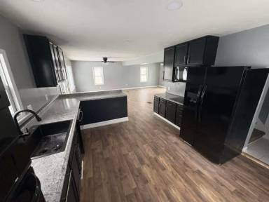 Main picture of 531 N 18th St