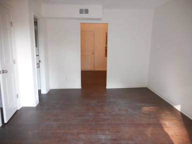 Main picture of 4401 Hovis Rd