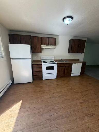 Main picture of 930 SE 2nd St