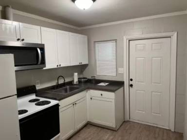 Main picture of 758 Westcott St