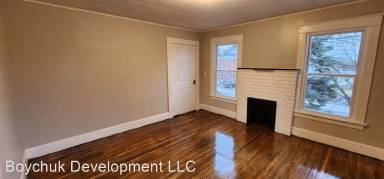 Main picture of 44 Genesee St