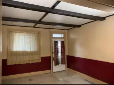 Main picture of 5 Walnut St