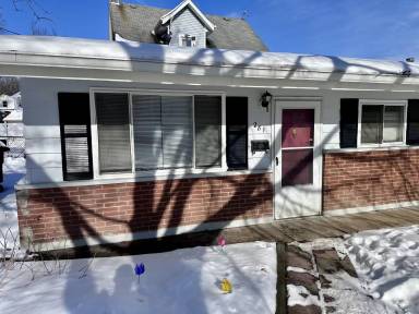 Main picture of 279 Grove St