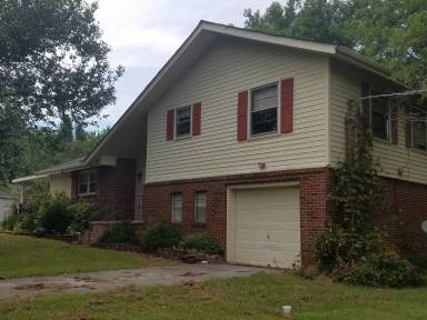 Main picture of 967 Ford Chapel Rd