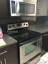 Main picture of 405 Palm Cir E