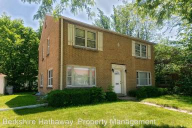 Main picture of 4336 N Sherman Blvd