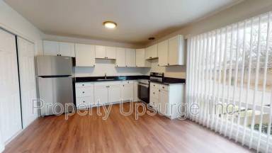 Main picture of 2405 Old Eureka Way