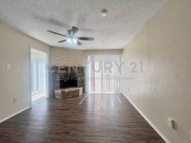 Main picture of Preston Oaks Crossing