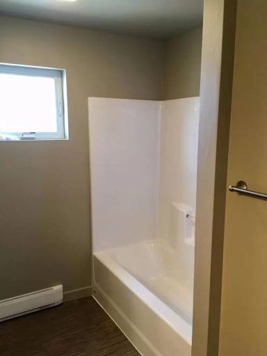 Main picture of 4815 Golden Gate Ave