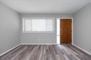 Main picture of 3304 Mardale Dr