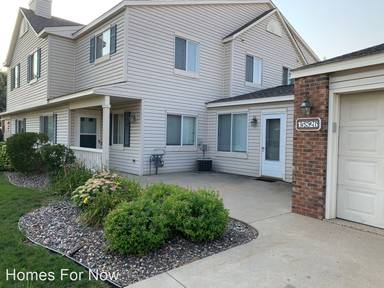 Main picture of 15826 Griffon Path