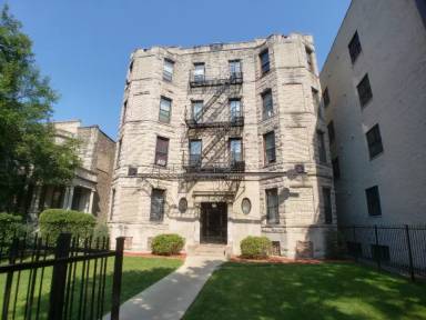 Main picture of 6527 S Kimbark Ave