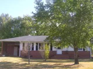 Main picture of 3663 Irwin Way