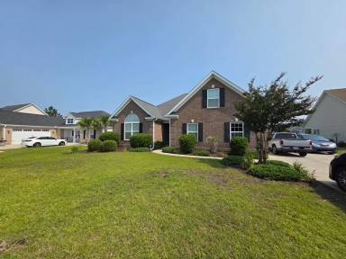 Main picture of 670 Uniola Dr