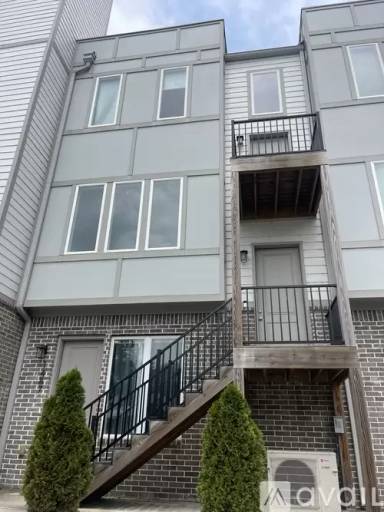 Main picture of 1487 Fagan St