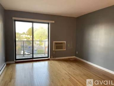 Main picture of 116 Spring St