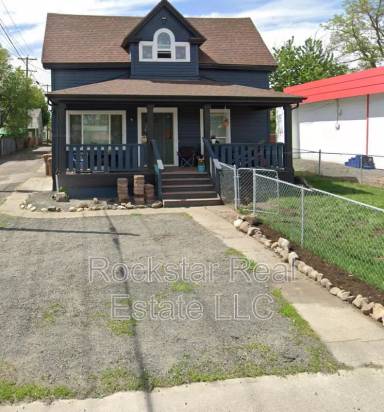 Main picture of 2017 N Hamilton St