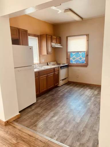 Main picture of 382 Chestnut St
