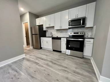 Main picture of 1813 S 23rd St