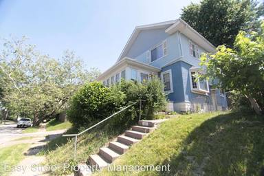 Main picture of 2111 Mississippi Ave