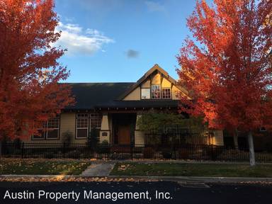 Main picture of 31 SW Allen Rd