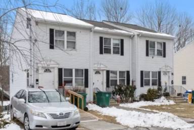 Main picture of 208 Plymouth St