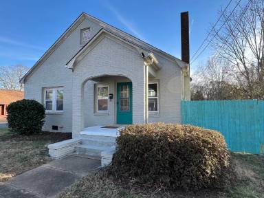 Main picture of 1106 Lane St