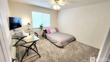 Main picture of 2172 Creede Ave