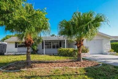 Main picture of 7221 Moravian Dr