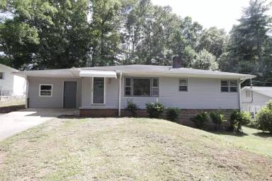 Main picture of 643 Greenhill Rd