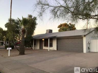 Main picture of 15861 N 20th Pl