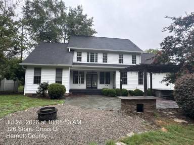 Main picture of 326 Stone Cross Dr