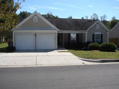 Main picture of 404 Kinship Ln
