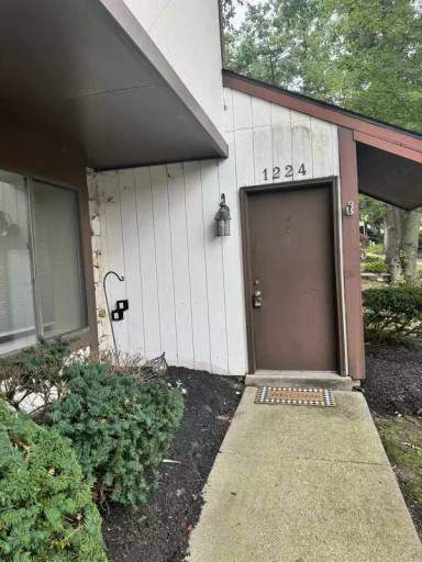 Main picture of 1224 Thackery Ct